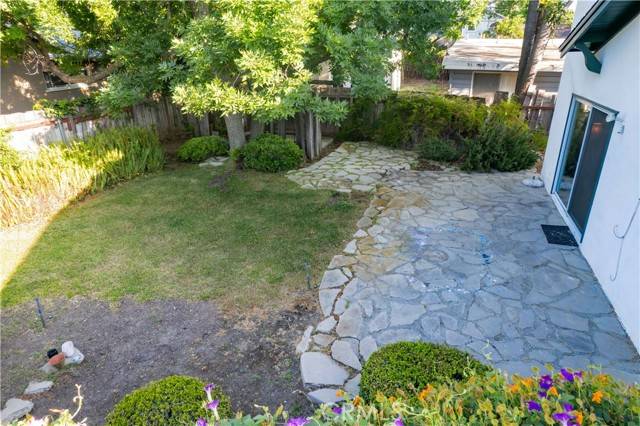 Woodland Hills (los Angeles), CA 91367,22654 Dolorosa Street