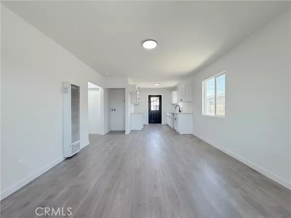 Compton, CA 90220,1349 W 151st Street