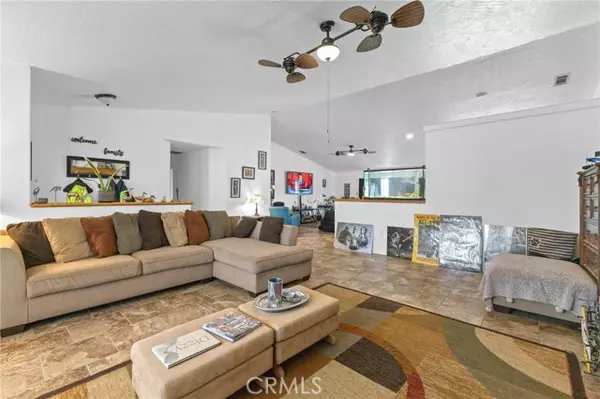 Apple Valley, CA 92307,21130 Pine Ridge Avenue