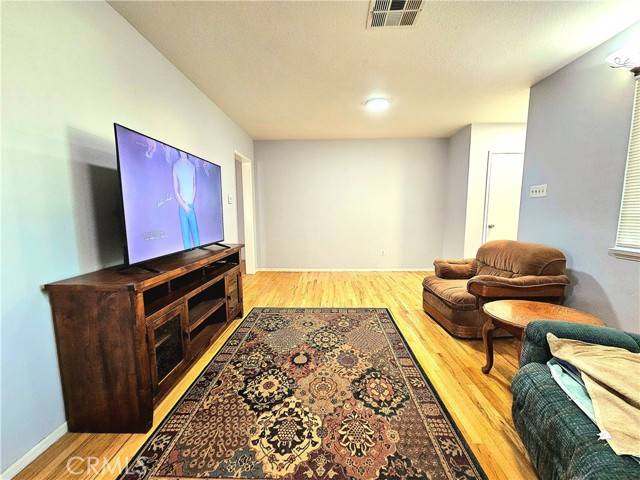 San Bernardino, CA 92405,3552 N Sierra Way