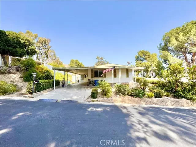 Highland, CA 92346,4040 Piedmont #289