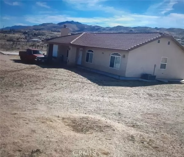 25625 Rancho Street, Apple Valley, CA 92308