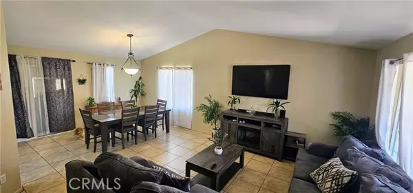 Rialto, CA 92377,18311 Bohnert Avenue