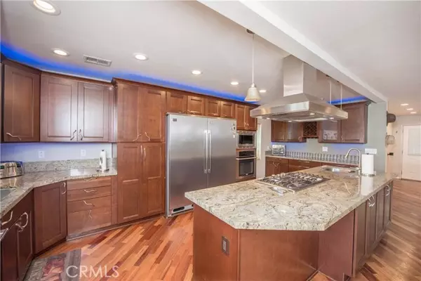 Fontana, CA 92335,9378 Palmetto Avenue