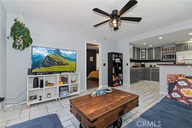 Crestline, CA 92325,22989 Pine Lane