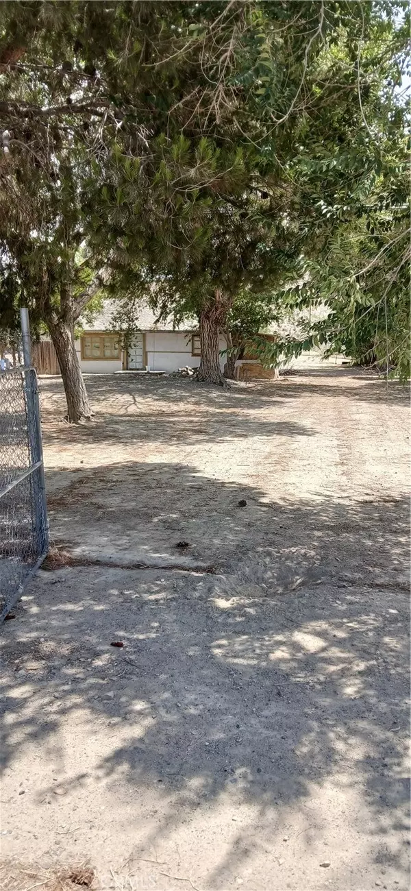 20623 National Trails, Oro Grande, CA 92368