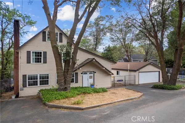 29289 Lake View Drive, Cedar Glen, CA 92321