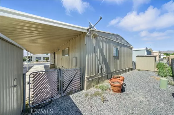 Redlands, CA 92376,626 N Dearborn #12