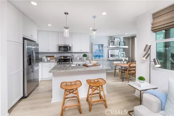 Ontario, CA 91764,960 N Tangent Privado #303
