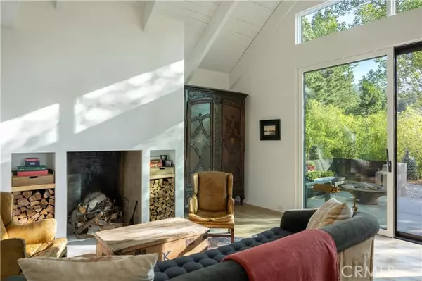 Big Bear Lake, CA 92315,43612 Shasta Road