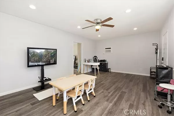 Colton, CA 92324,583 Gray Street