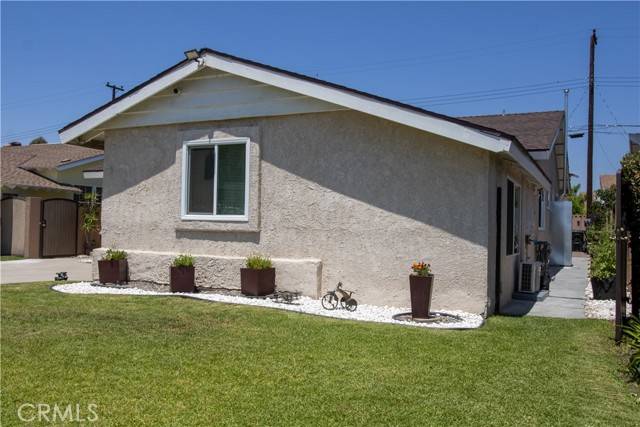 Downey, CA 90242,11919 Susan Avenue