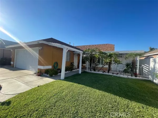 Fontana, CA 92337,14194 Old Field Avenue