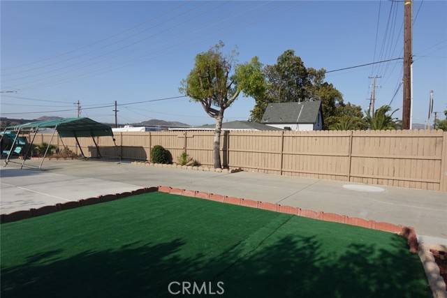 Corona, CA 92879,1063 Quarry Street
