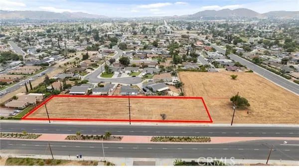 4290 Tyler Street, Riverside, CA 92503