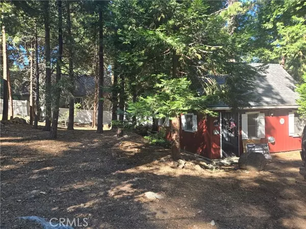 Crestline, CA 92325,25035 Moon Drive