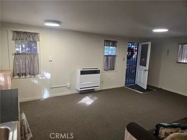 Crestline, CA 92325,25035 Moon Drive