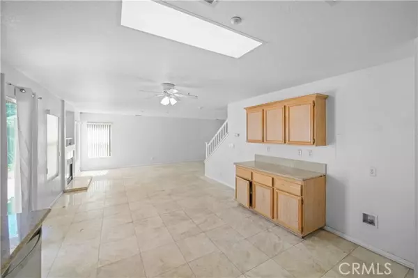 Fontana, CA 92337,15372 Brandon Lane