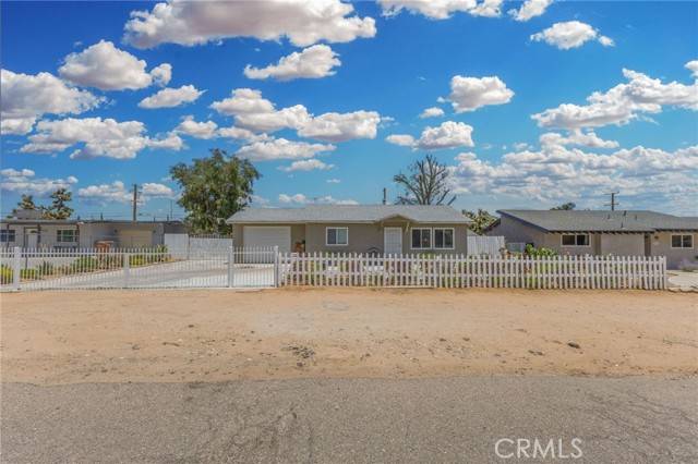 Hesperia, CA 92345,16116 Cajon