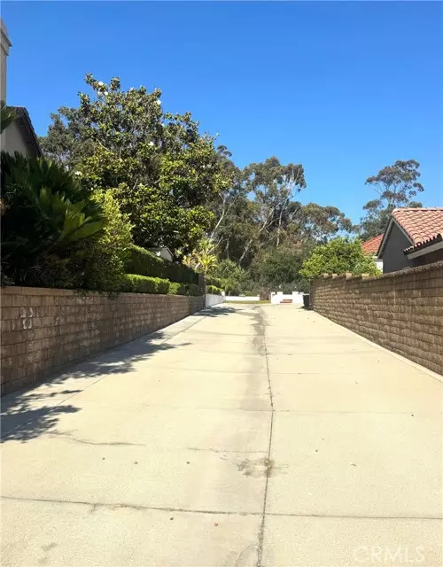 Yorba Linda, CA 92887,5560 Feather Grass Lane