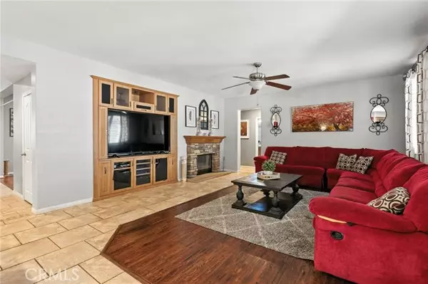 Eastvale, CA 92880,14253 Wolfhound Street