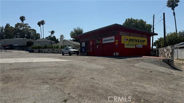 Lomita, CA 90717,26023 Western Avenue