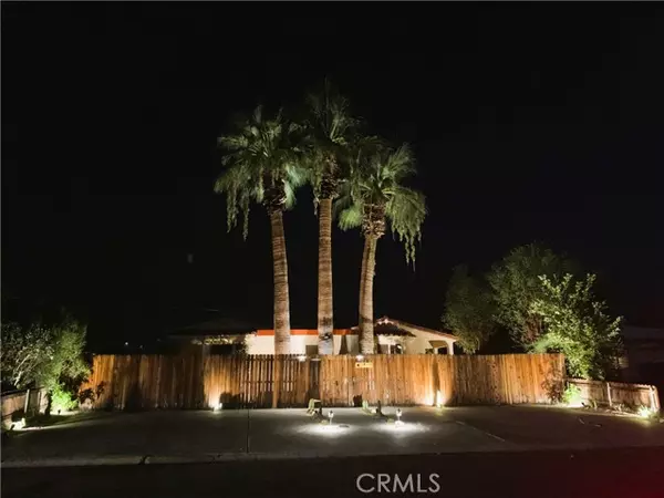 583 S Calle Abronia, Palm Springs, CA 92264
