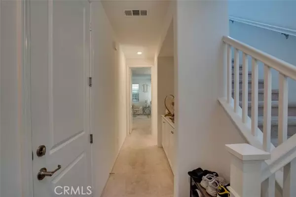 Fontana, CA 92336,15147 Ridge Lane #5