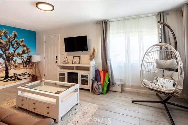 Joshua Tree, CA 92252,65076 E Broadway