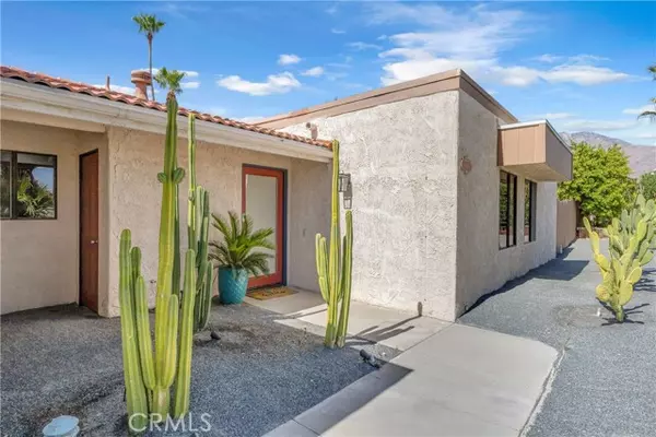 1413 Caleta Way, Palm Springs, CA 92262