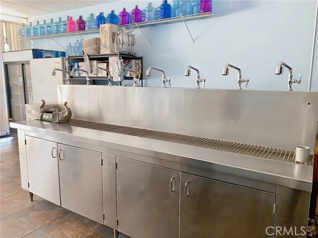 Rialto, CA 92376,245 E Baseline Street