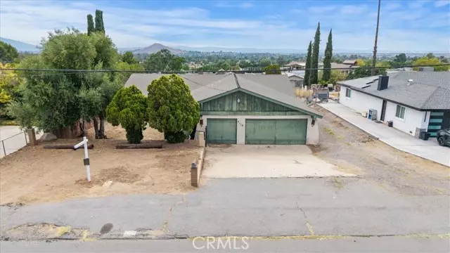 Norco, CA 92860,4110 Crestview Drive