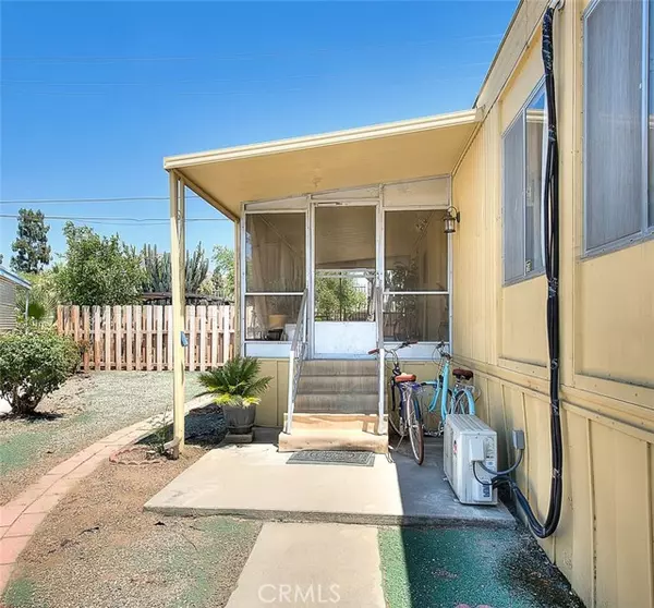 Riverside, CA 92507,36 Round Table Drive