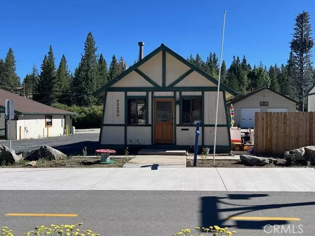 42598 Moonridge Road, Big Bear Lake, CA 92315
