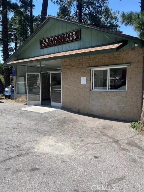 Crestline, CA 92325,23026 Waters Drive