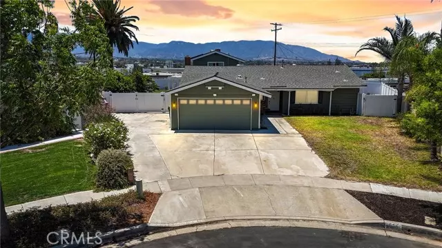 514 San Jacinto Circle, Corona, CA 92879