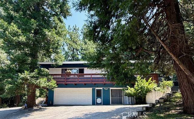 22781 Ponderosa Drive, Crestline, CA 92325