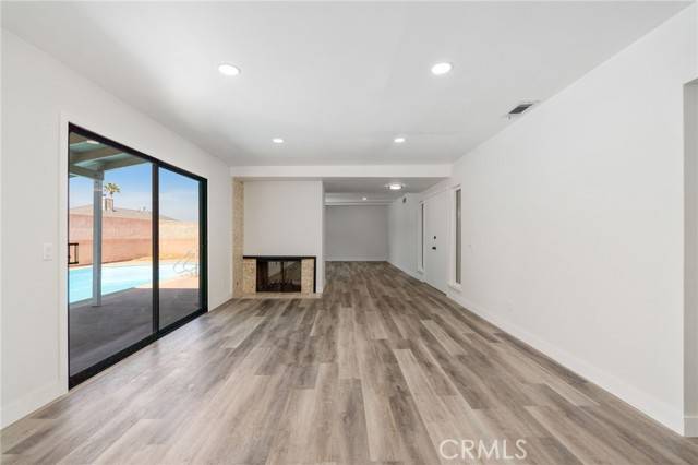 Rialto, CA 92376,910 E Home Street