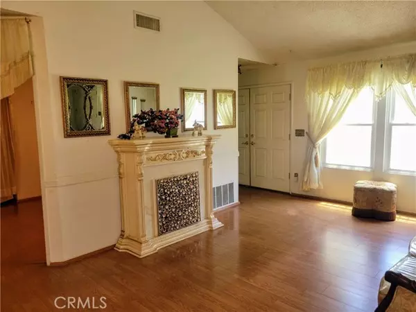 Colton, CA 92324,1991 Cherry Wood Lane