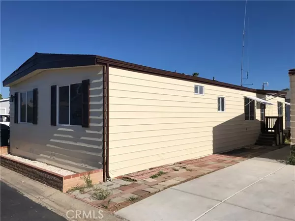 Anaheim, CA 92807,5815 E La Palma Avenue #112