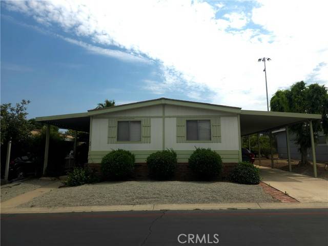 Corona, CA 92881,1550 Rimpau Avenue #20