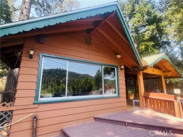 Crestline, CA 92325,24194 Zurich Drive