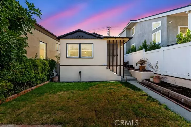 Manhattan Beach, CA 90266,532 Rosecrans Avenue