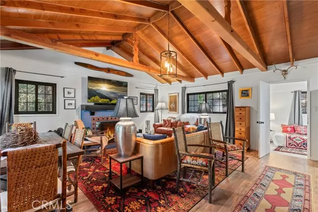 Crestline, CA 92325,1127 Jupiter Way