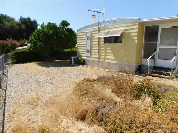 Yucaipa, CA 92399,12151 FREMONT Street #33