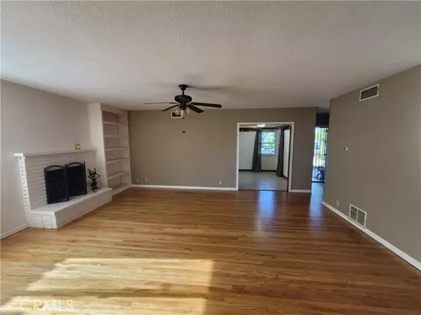Yucaipa, CA 92399,34726 Pecan Avenue