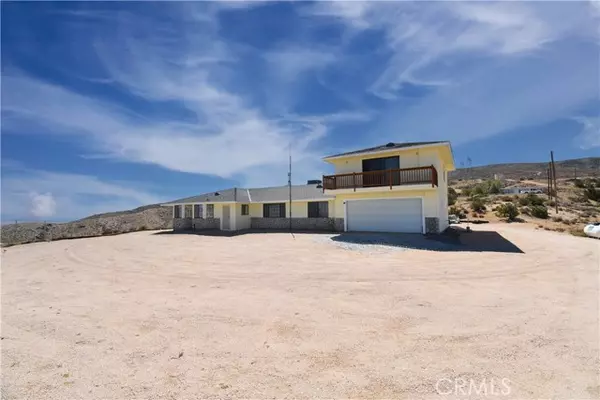 Apple Valley, CA 92308,8448 Milpas Drive