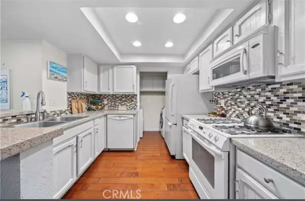 Redlands, CA 92373,246 E Fern Avenue #210