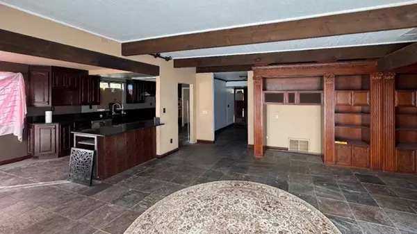 Perris, CA 92570,15598 Multiview Drive