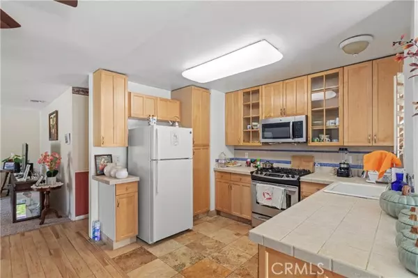 Corona, CA 92882,1633 W Ontario Avenue